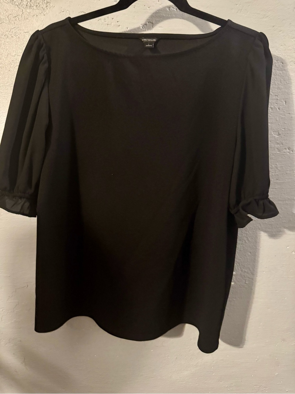 Ann Taylor Black Short Puff Sleeve Blouse